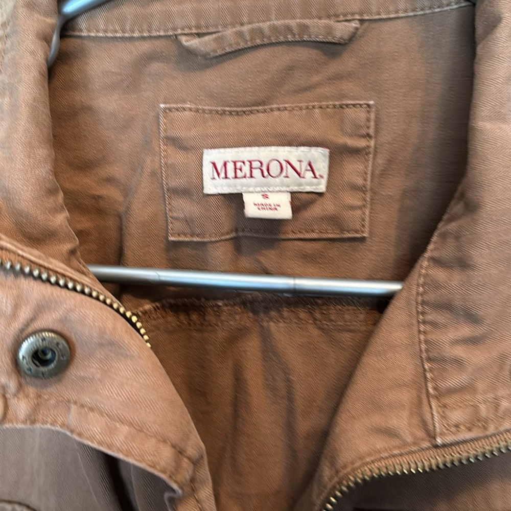 Jacket - Picture 2 of 5